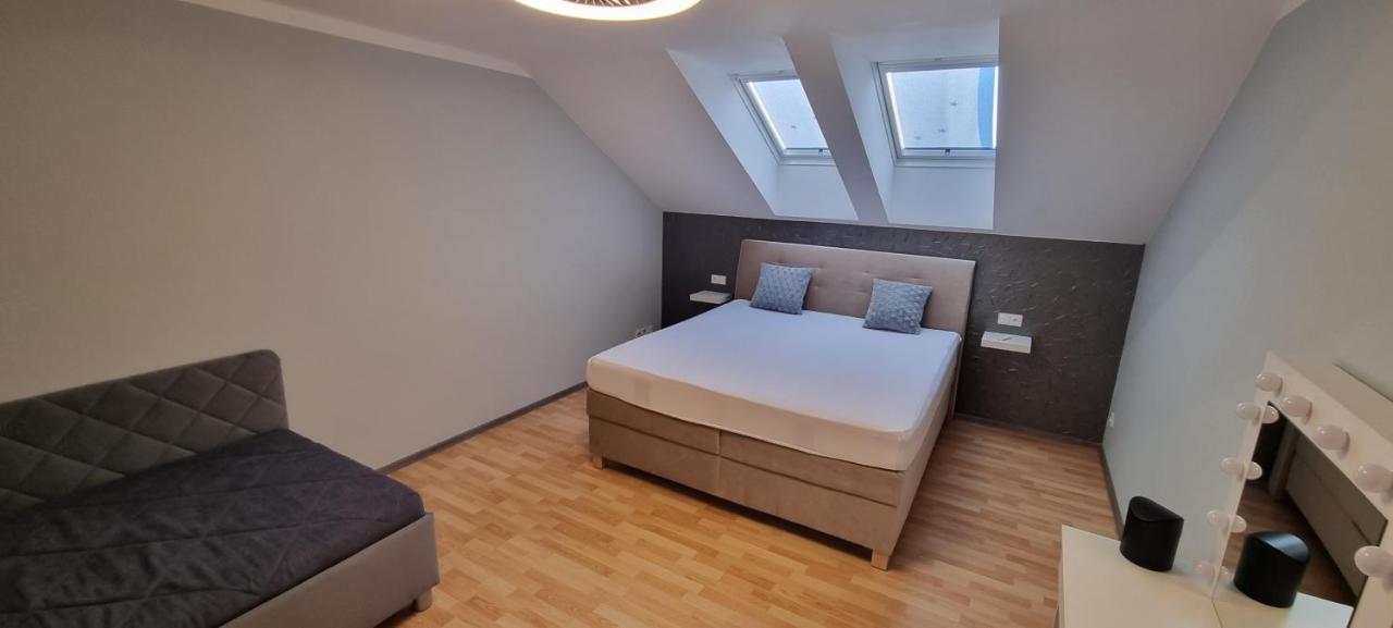 Apartman Viktorie 米库洛夫 外观 照片